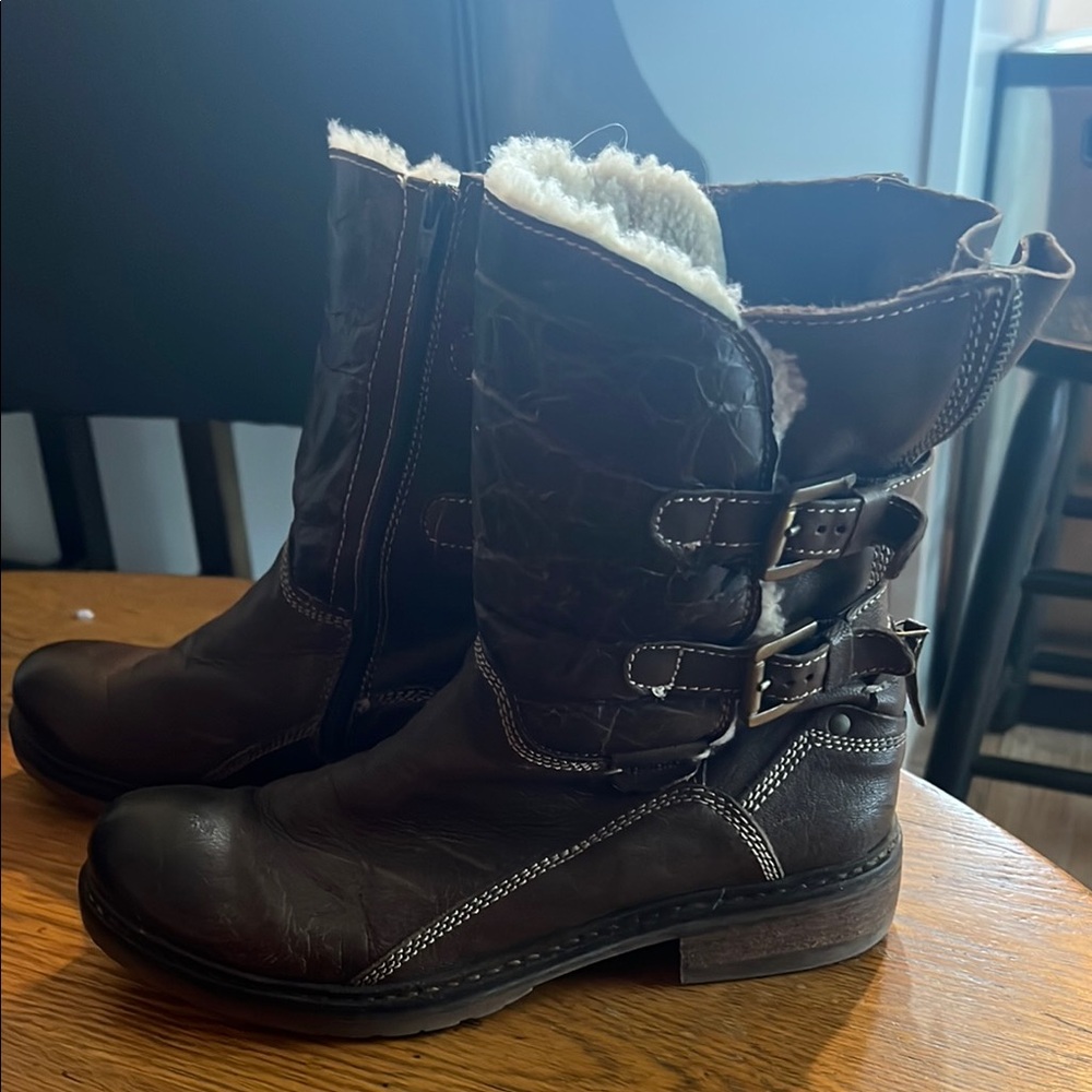 MANAS Italian shoe brand brown leather boots w/ shearling inside
